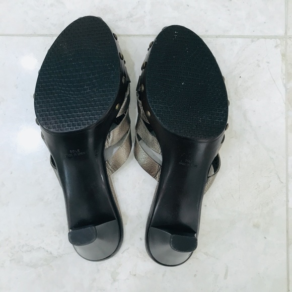 STUART WEITZMAN {7} Sandal Mule Slide-On Heel Metallic Basket Weave Stud… - Picture 9 of 9